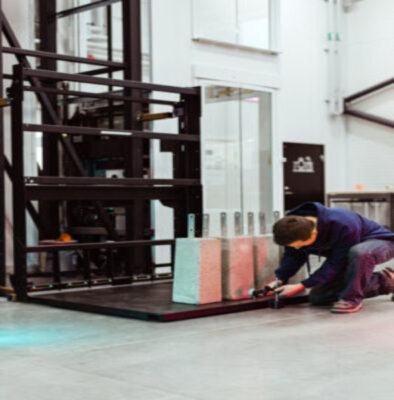 battery powered lift installation to reduce electricity