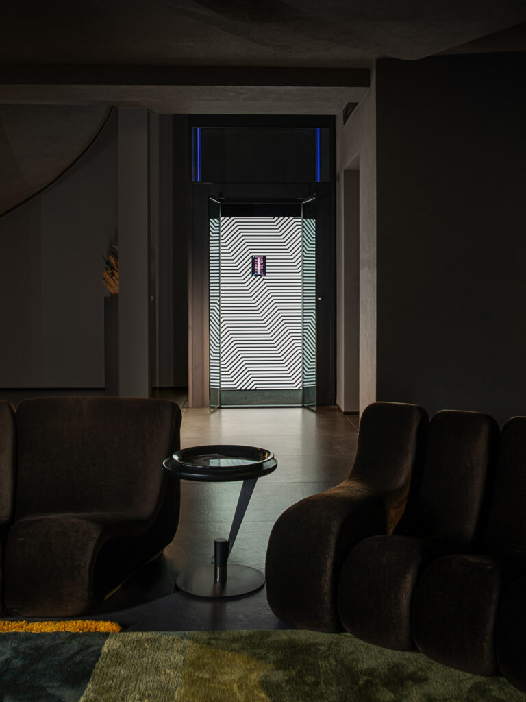 Overlooking SWIFT Pro at House of Tippi