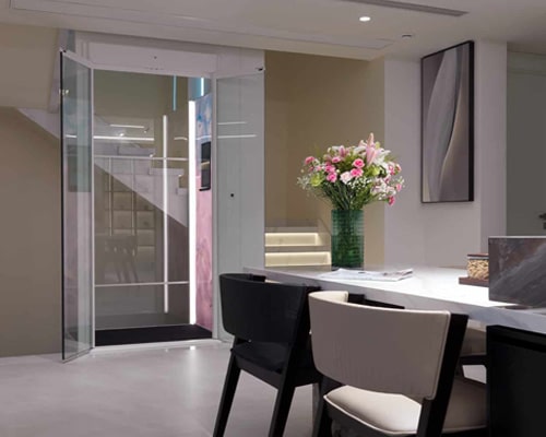 Comparison between SWIFT Pro and SWIFT Lite home lifts highlighting design, size, and features to help choose the right model