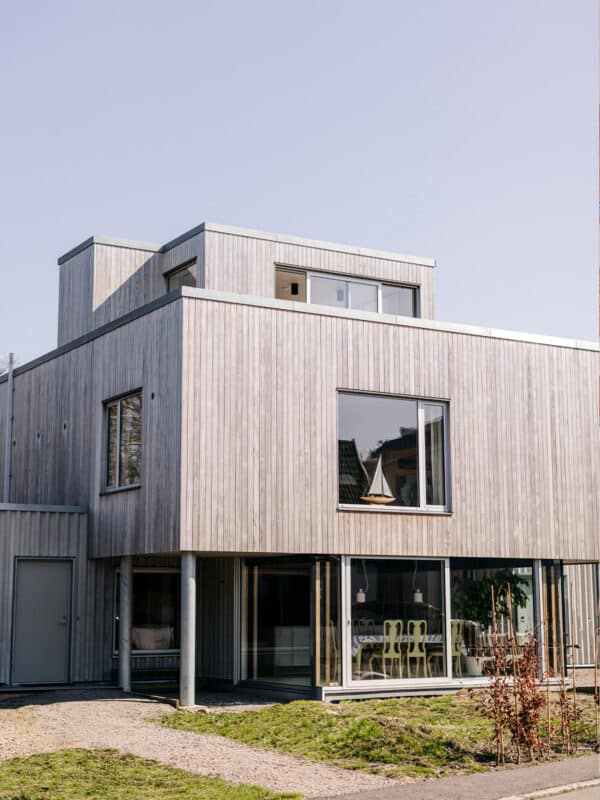 SWIFT Homes - The Norwegian Villa